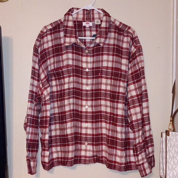 Levi's Red and White Plaid Casual Button Down Shirt - Picture 1 of 7